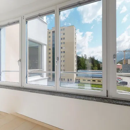 Ova Cotschna 301 *